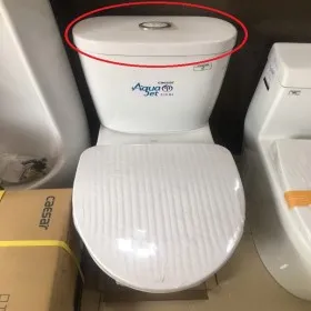 Nắp két nước của bàn cầu CD1320